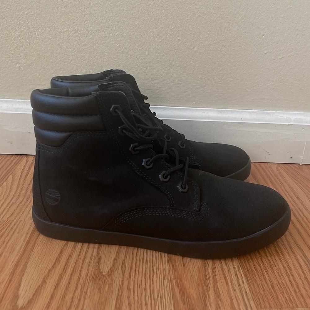 Black Timberland Shoes